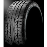 Pirelli P Zero Rosso Direzionale 255/40 R18 95 (690 kg/kerék) Y (300 km/óra) FSL