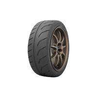 Toyo Proxes R888R 2G (Semi-Slick) 255/35 R18 94 (670 kg/kerék) Y (300 km/óra) 2G EX